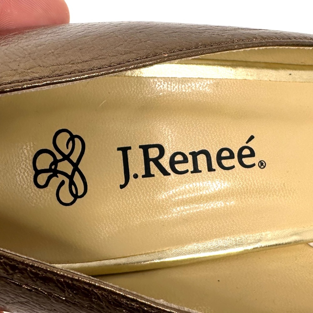 J. Renee Adena Women’s Metalic Gold Stiletto Pumps - Picture 13 of 13
